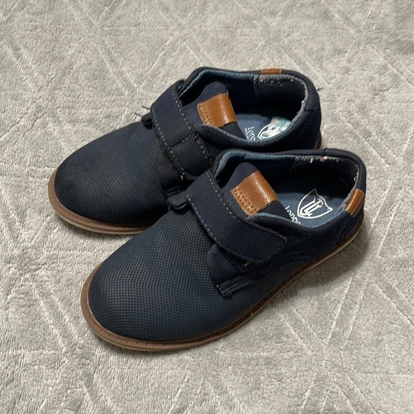 toddler Dress shoes - Picture 2 of 7